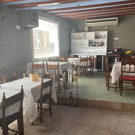 Guest house El Roser 1