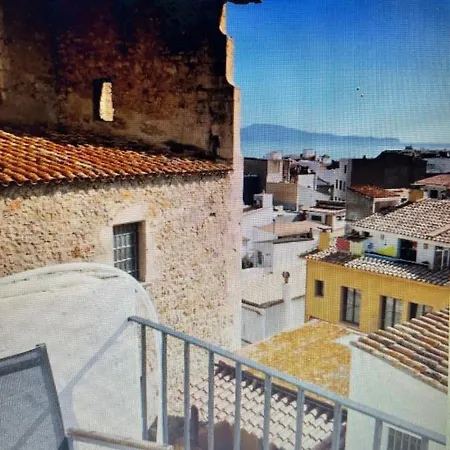 Guest house El Roser 1